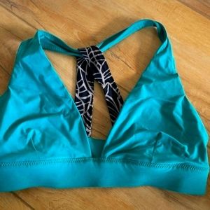Shanti lululemon bathing suit top